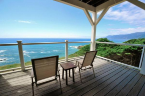 Spyglass by OceanviewHotTubs Oceanfront Tesla chrging Shelter Cove Oceanfront
